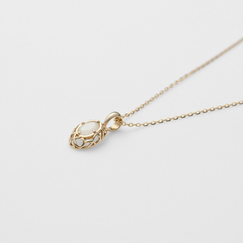 <June Birthstone> K10 Moonstone Necklace