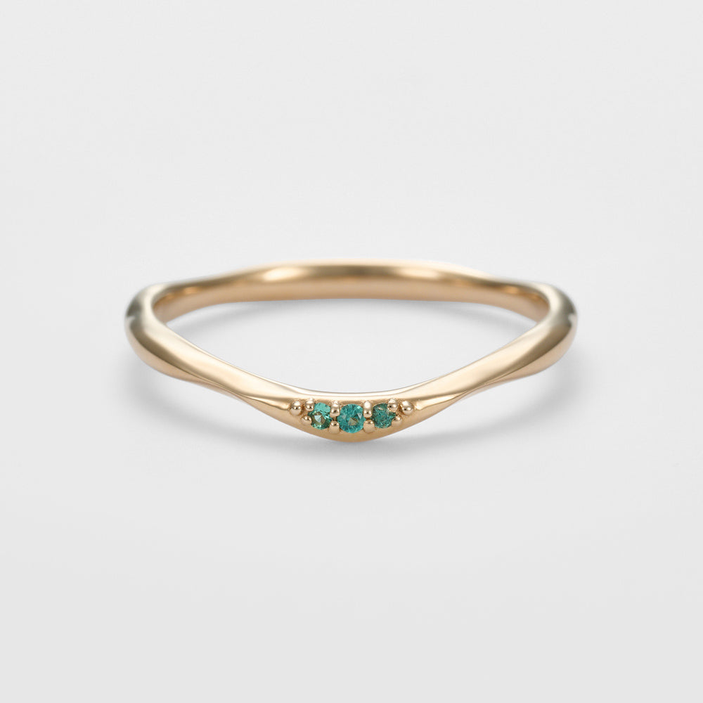 Gold Emerald Ring