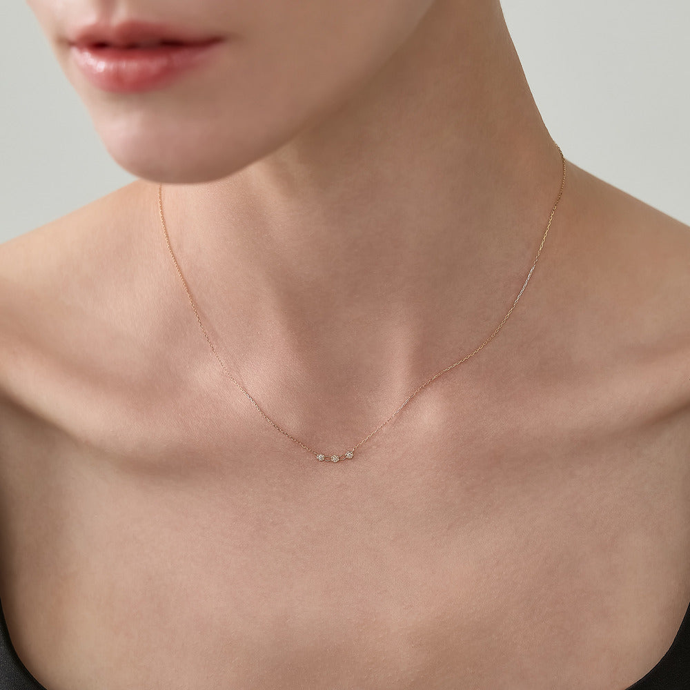 K18 Diamond Necklace (0.03ct)