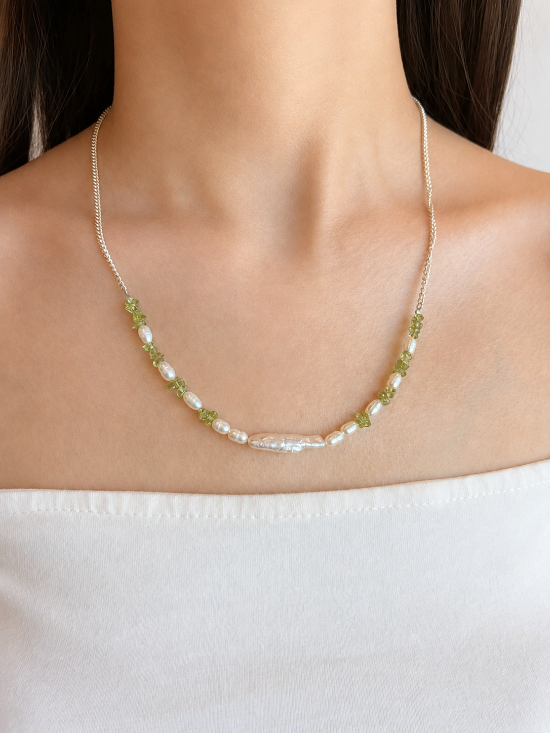 Silver Freshwater Pearl/Peridot Necklace