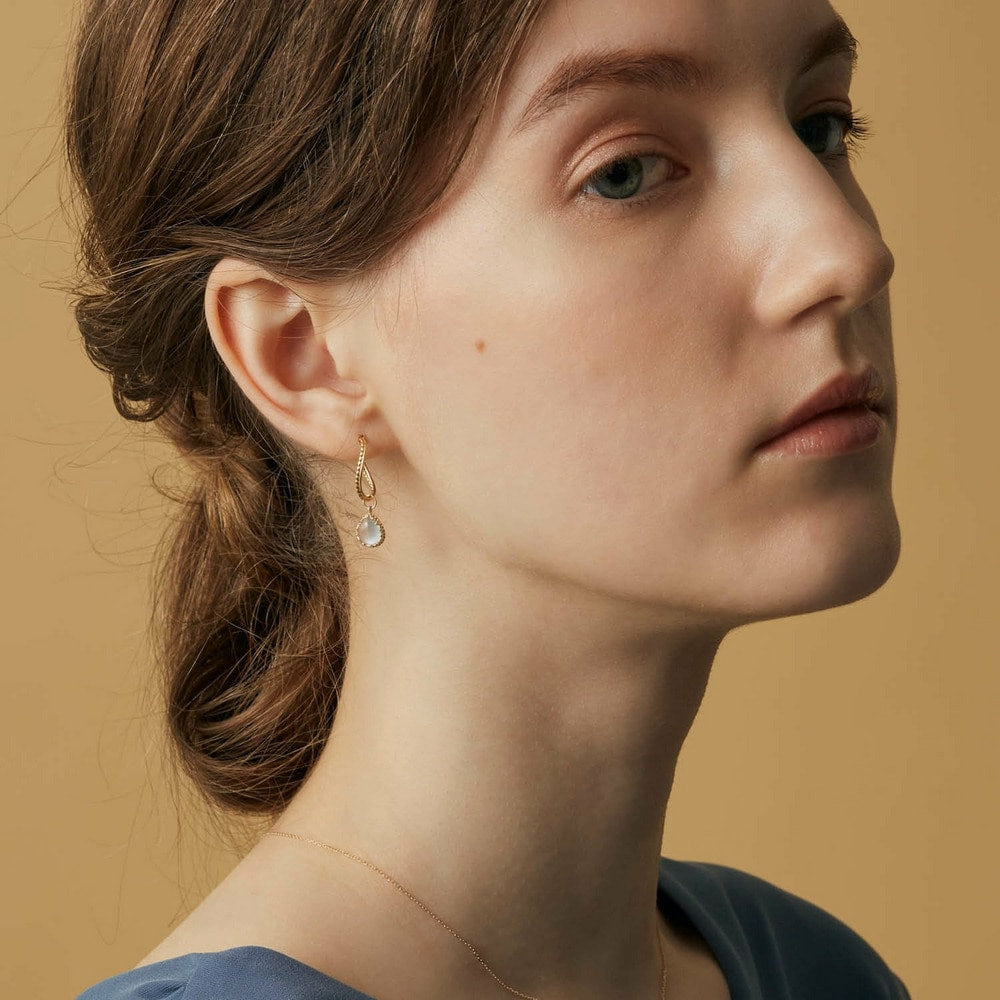K18 Earrings