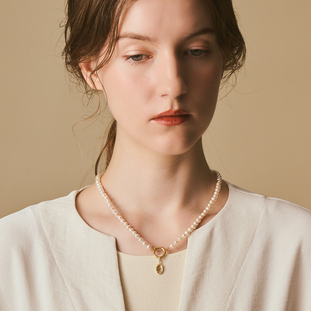 Gold Pearl Necklace