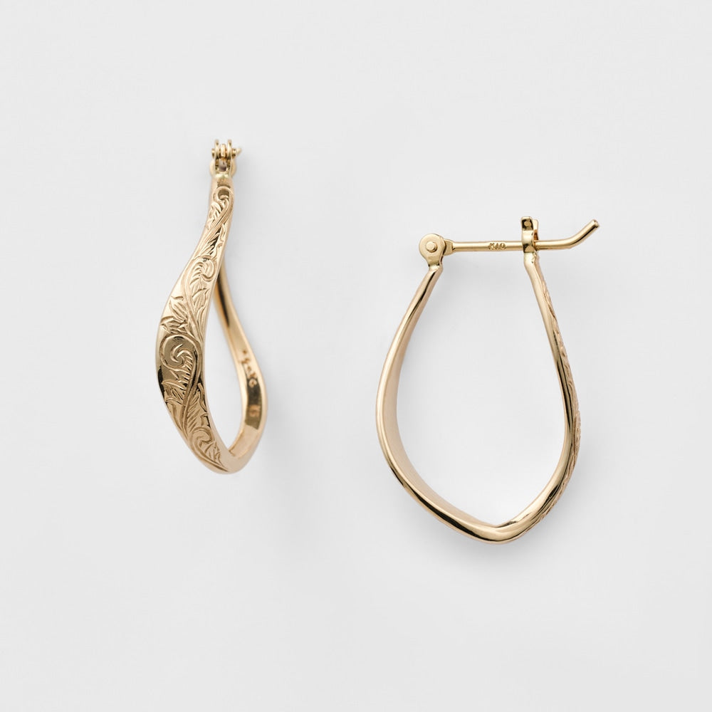 K5 Curved Earrings