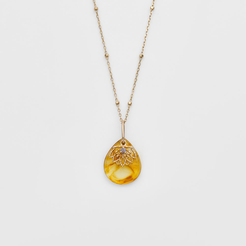 K5 Amber Charm