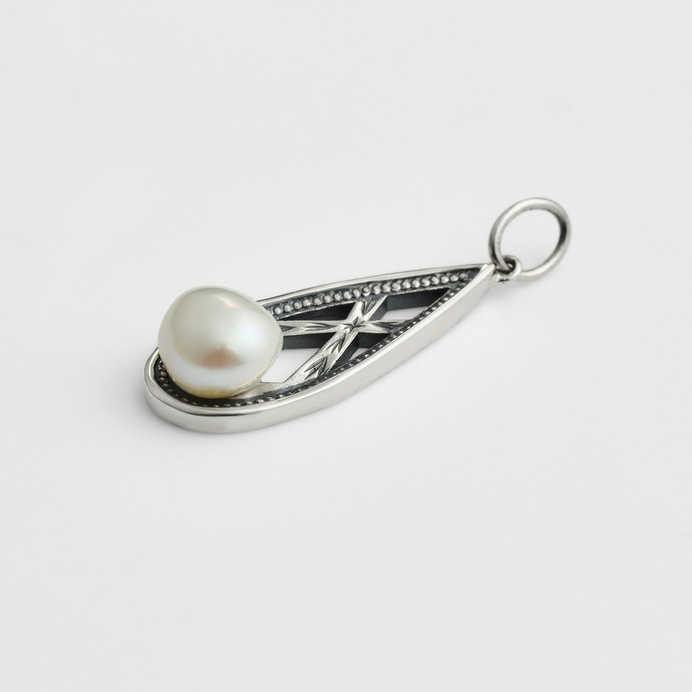 <June Birthstone> Silver Pearl Charm