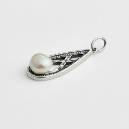 <June Birthstone> Silver Pearl Charm