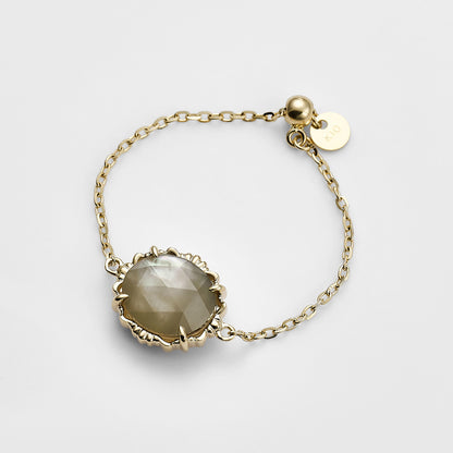 K10 Quartz/Shell Chain Ring