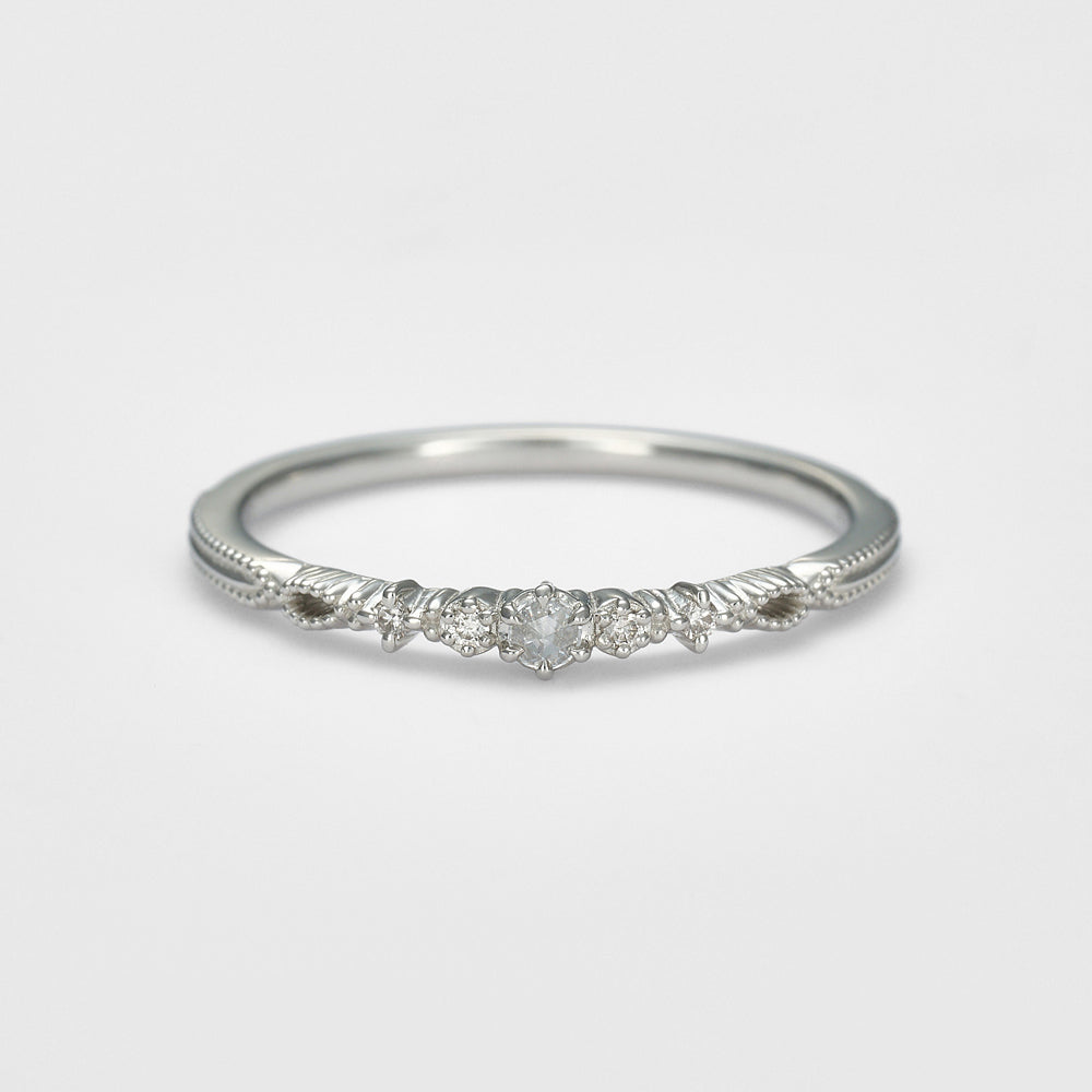 Platinum Diamond Ring (0.04Ct)