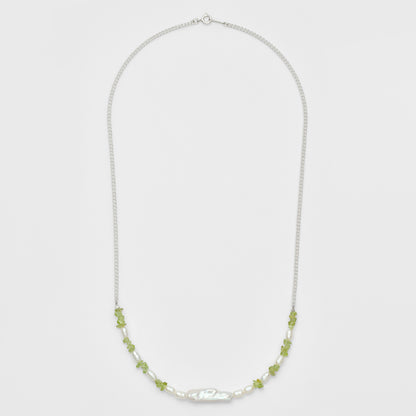 Silver Freshwater Pearl/Peridot Necklace