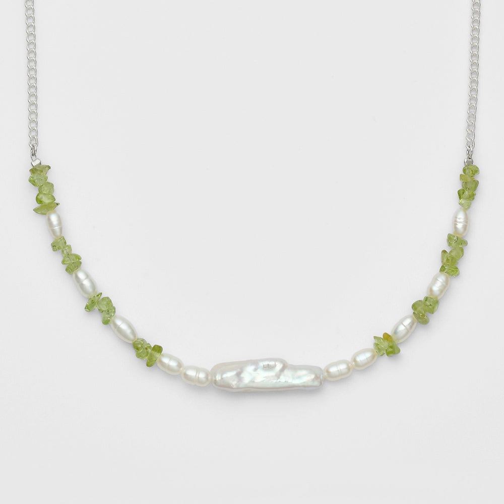 Silver Freshwater Pearl/Peridot Necklace