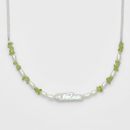Silver Freshwater Pearl/Peridot Necklace