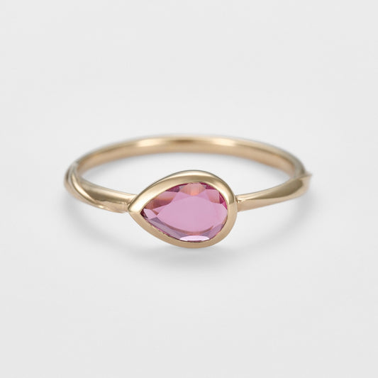 Gold Garnet Ring
