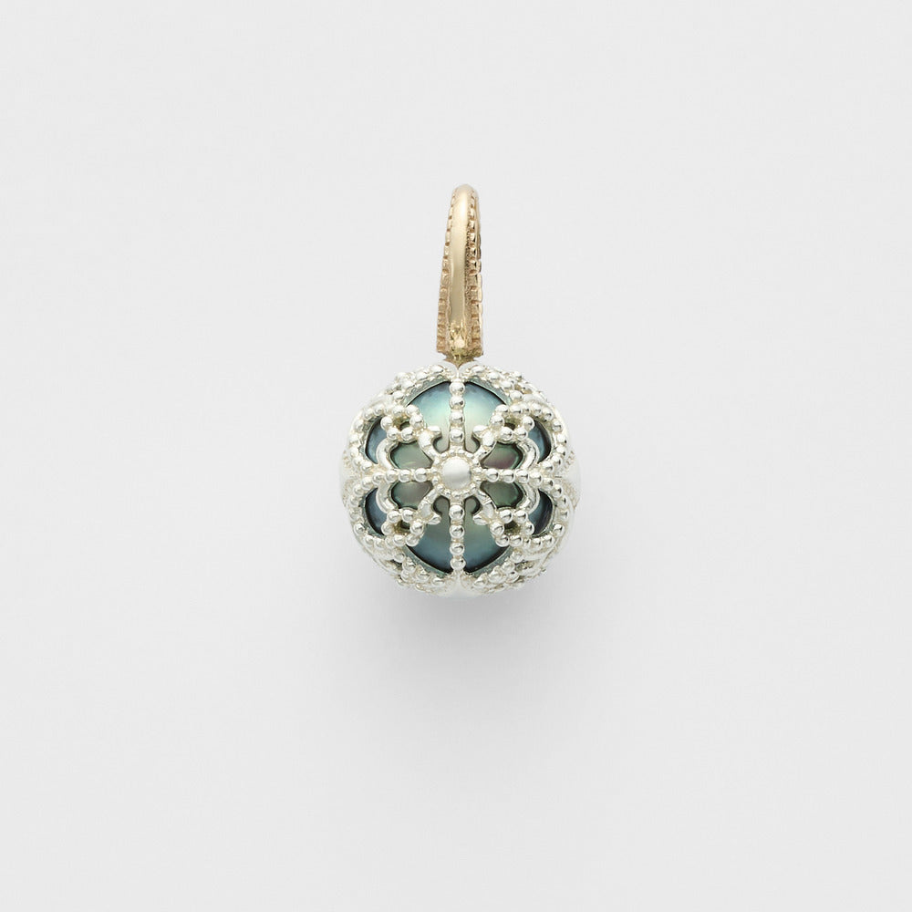 Silver/K10 Pearl Charm (Black)