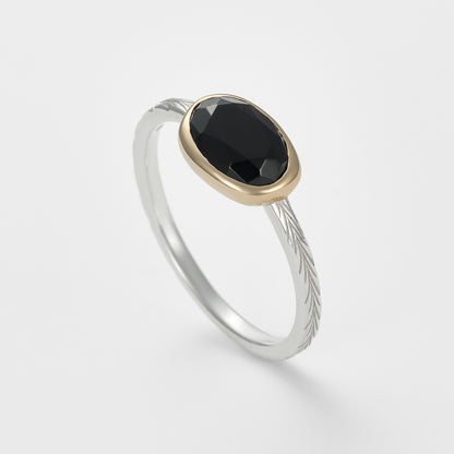 Silver Black Chalcedony Ring