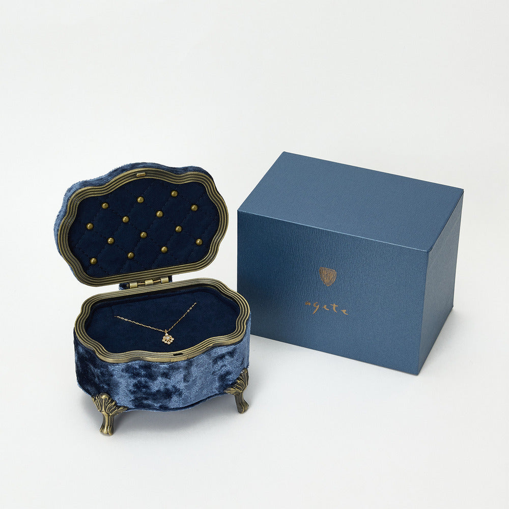 ―2026 Winter Limited Edition―K18 Diamond Necklace (0.07ct)