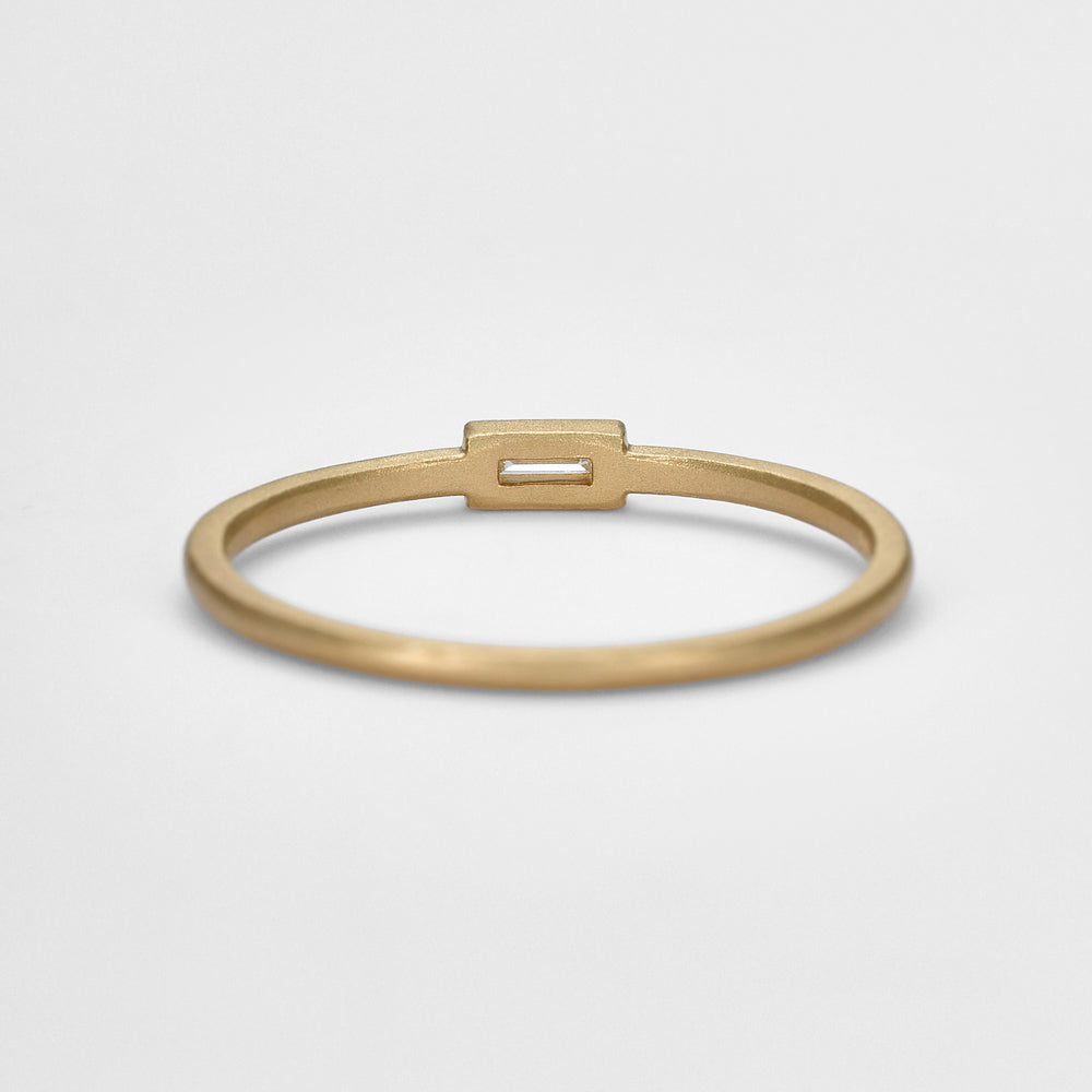 K10 Diamond Ring (L) / (0.02Ct)