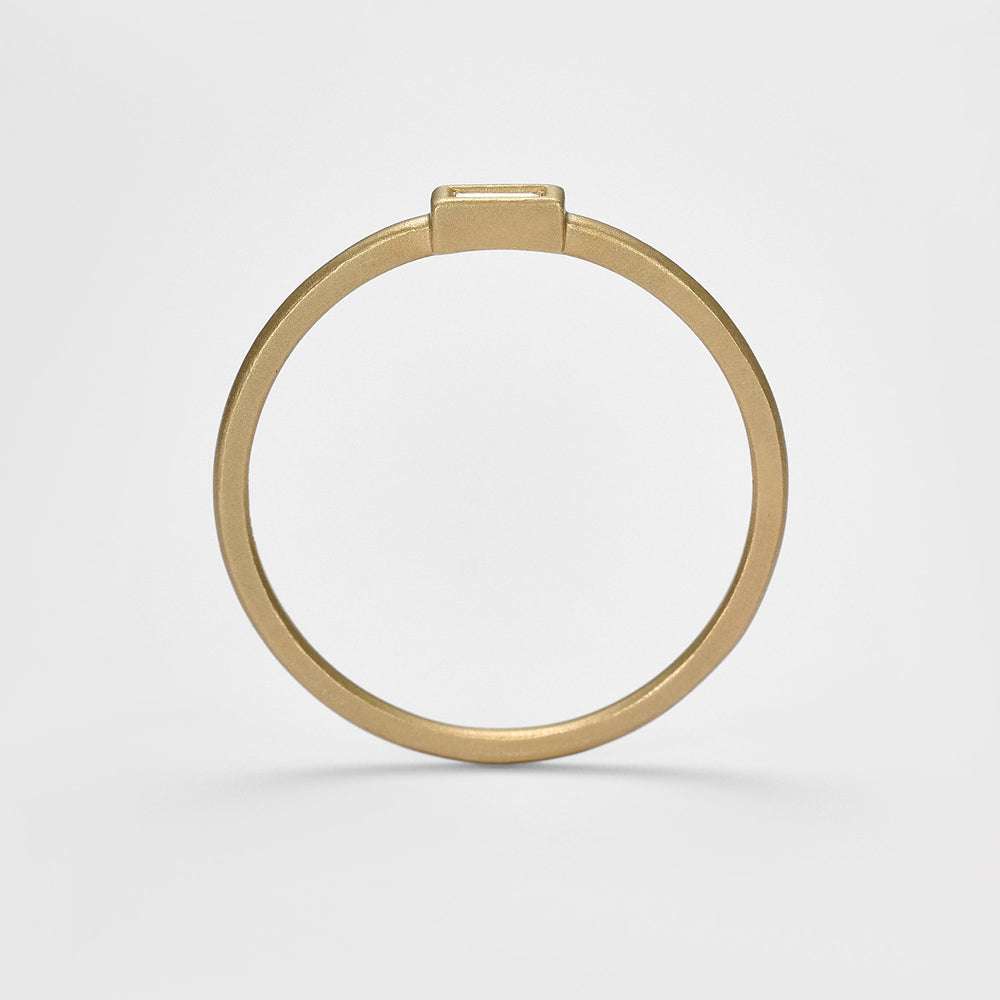 K10 Diamond Ring (L) / (0.02Ct)
