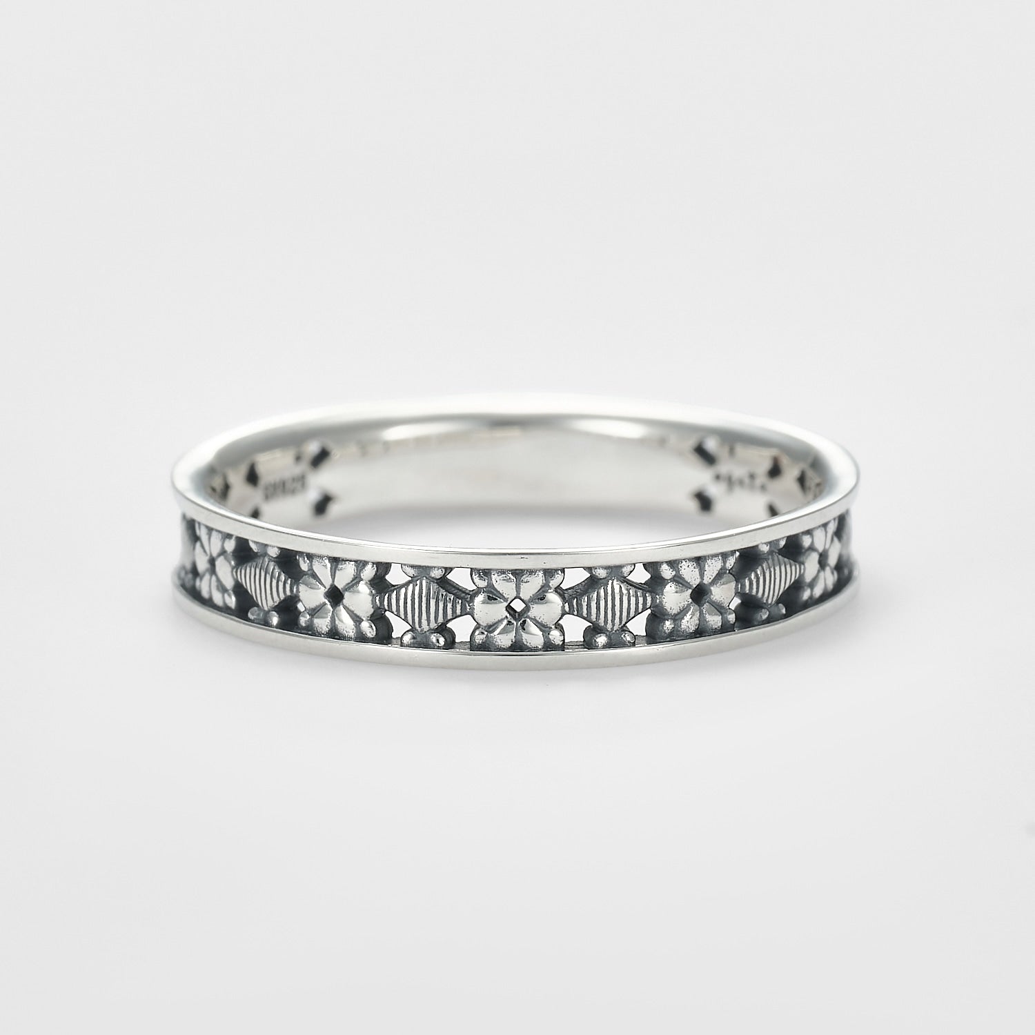 Rings – agete-global